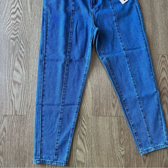 Denim Blvd. High Waisted Straight Leg Jeans, Front Seam Detail, Junior’s Size 9 - Picture 3 of 8